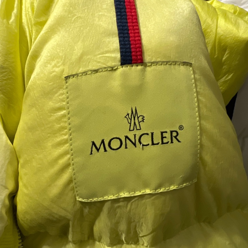 Montclair new,  worn two times for pictures. size 5 in mens